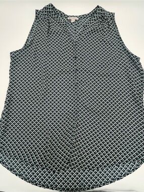 Sleeveless Geometric Print Top - Green, Black & White XL career comfort business